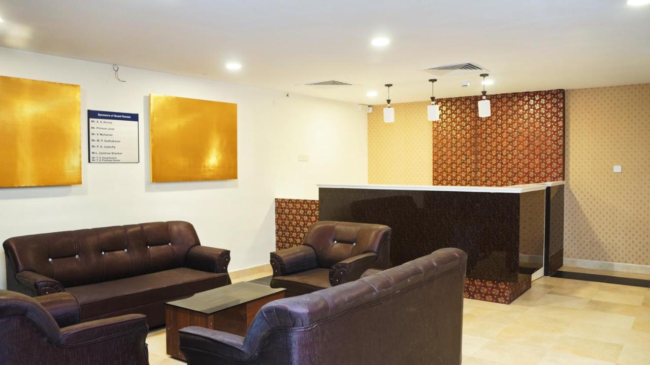 Malayalee Club Hotel Chennai Exterior photo